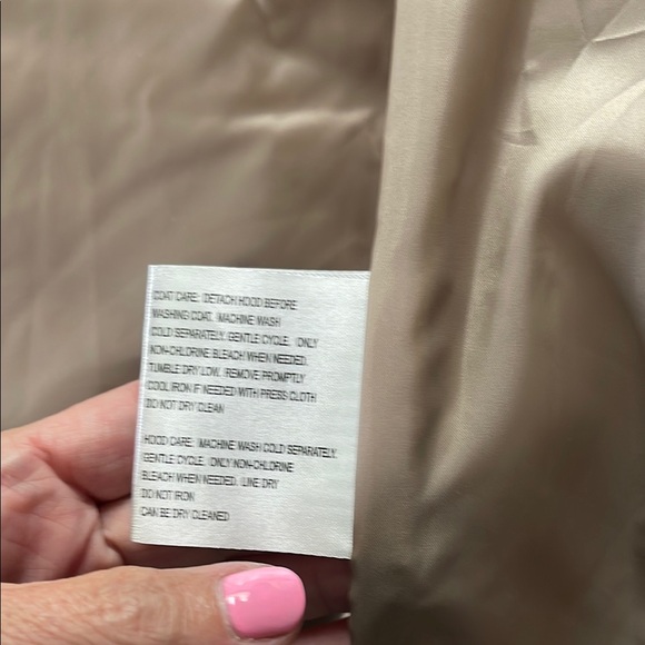 MICHAEL Michael Kors Tan Quilted Ski & Snow Jacket NWOT - Picture 11 of 11